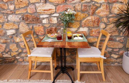 Stone House Edipsos - Photo 21