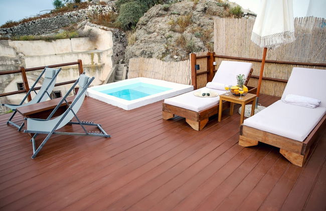 Santorini Rooftop Hot Tub Suite w Panoramic Views - Foto 6