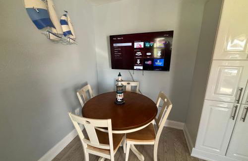 Sand Dollar Updated Kitchen Washer Dryer On River 1 Mile to Beach Sleeps 4 - Foto 13