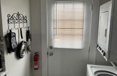 Gem 1 Downtown Willoughby Historic District - Foto 2