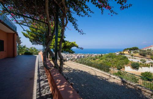 "Il Segreto" Vista Panoramica sulle Isole Eolie con Piscina, palestra e WiFi - Photo 57