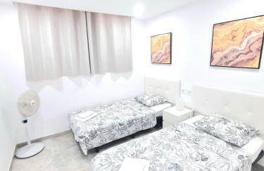 Two-Bedroom ,central,wifi,sea view - Photo 17