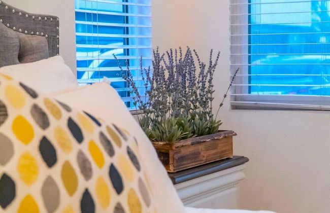 Private Bedroom With Bathroom Central Location - Foto 5