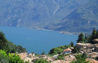 Lucerna studio Balcony lake view by Gardadomusmea - Foto 27