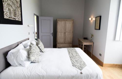 Chateau De Jalesnes - Photo 49