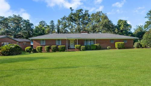 Spacious Stay Steps from FAMU Ideal for Groups - Foto 1