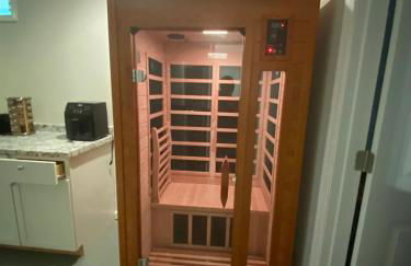 Cozy 2BR suite w Sauna - Foto 28