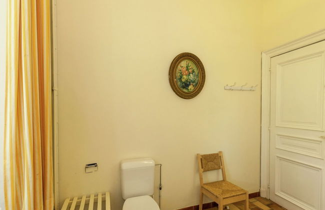 Spacious Holiday Home With Garden - Foto 14