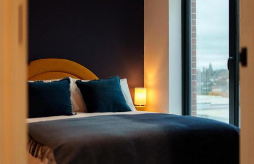 Jungle Luxe Retreat, 2Bed 2Bath Leeds, Center & Stadium - Foto 24