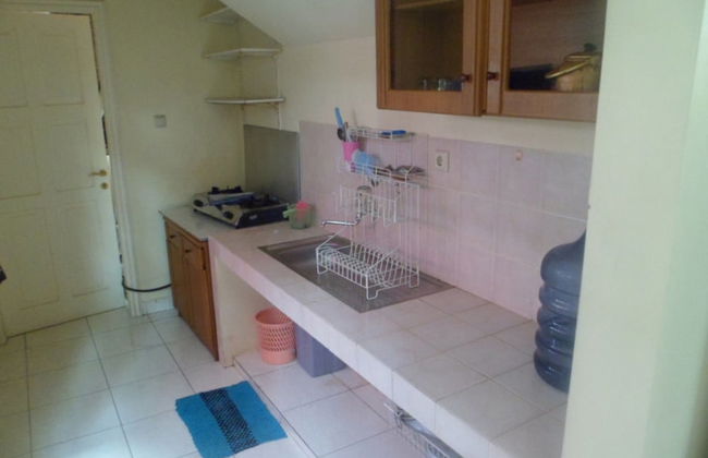 Villa Kota Bunga Mawar - Photo 16