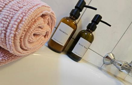 City Center Comfort - Cozy, Fully Equipped 3-Room Apartment Near Main Station - Foto 12