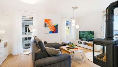 1 Bedroom Nice Apartment In Rechlin - Foto 2