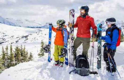 Luxe 10 guest Cottage Ski-Golf-Firepit-Lakes-Hike - Foto 8