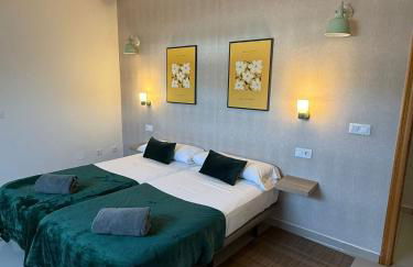 Casa Grande do Costureiro-Para Grupos en Portomarín con Terraza y Vistas - Foto 8