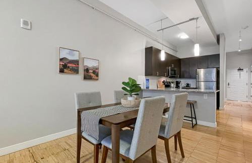 Beautiful 2BR2BA in Bldg connected to Skywalk - Foto 11