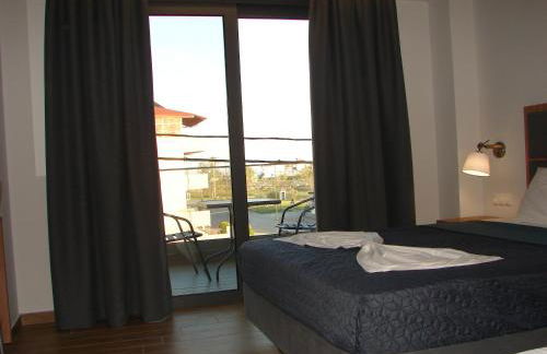 FOUR REASONS - Foto 78