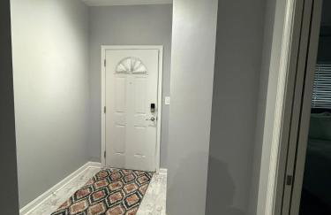 Spacious Home with First Floor King Bed - Foto 5