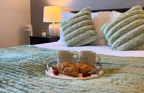 Beautiful 5-Bed East Sussex Home with Hot Tub - Foto 16