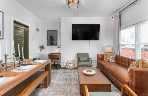 Cozy 3BD with Air Hockey, BBQ - Near Duke University - Foto 29