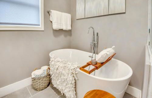 Inglewood Vacation Rental 2 Mi to Sofi Stadium - Photo 14