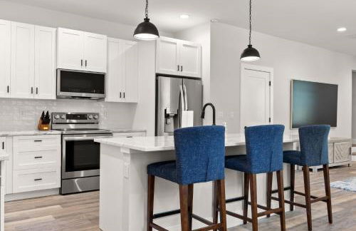 NEW! Casa Cereza - Gorgeous,Spacious, Newly Constructed Home In West Tampa - Foto 9