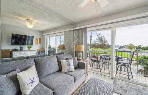 Beautiful 1 Bed Beach Balcony Condo #207 - Photo 3