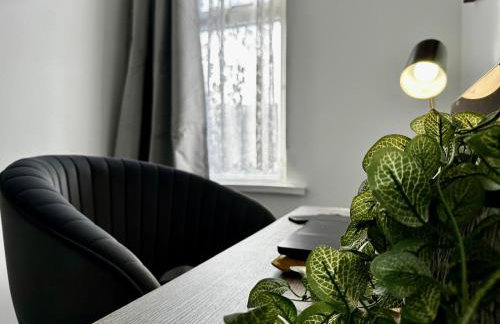 Serviced 4 bed 2 bath Manor Park House - Foto 44