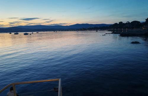 2 persons - clim - hypercenter - 2mins of beach - JUAN LES PINS - beach and sun - Photo 69