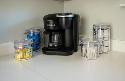 Globetrotters Suite in Historic Richmond with Patio - Foto 6