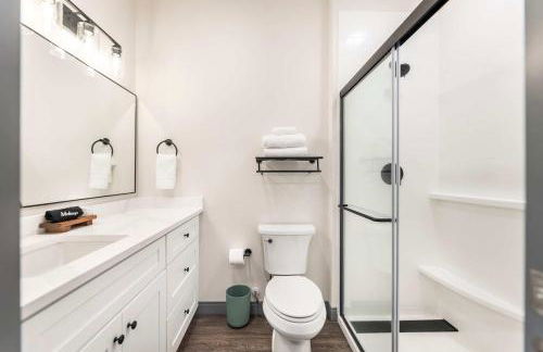 Light-Filled Stay with Etta James Flair - Foto 12