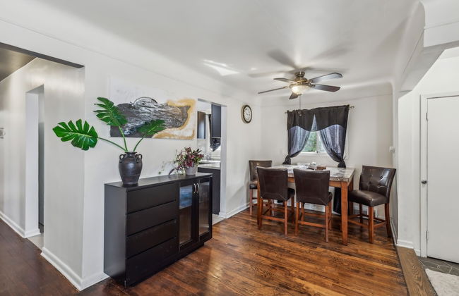 Queen G2 Mansion 3 Bedroom Home by RedAwning - Foto 9