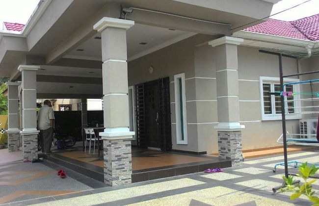 Sarah House - Foto 1