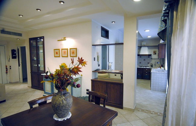 Roma Chic House - Luxury Apartment 1 People for Business Studio - Photo 24