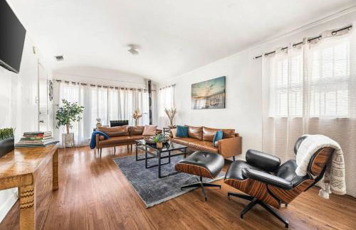 Spacious 4 bedroom home by Melrose and 10 minutes to Hollywood Walk of Fame - Foto 2