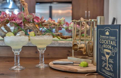 Family Beach Home With Home Theater & Heated Pool! - Foto 21