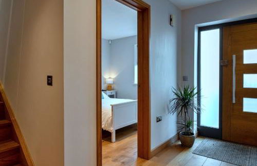 Finest Retreats - Lake View - Photo 19