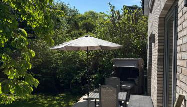 Im Bademantel an den Strand - mit Terrasse - Foto 3