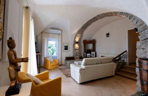 Maison de maître en pierre de 1831 avec vue sur la mer à Porticcio - Foto 31