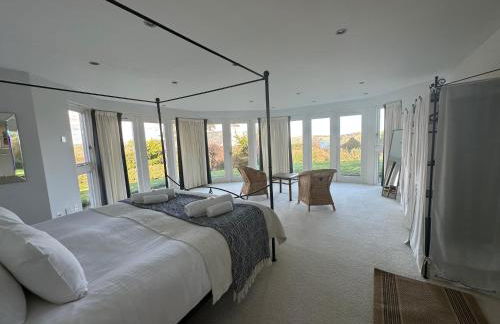 Penarvon House - Stunning Waterfront Escape with Games Room - Foto 31