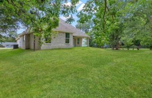 Reduced! Newly Renovated Luxe West Beaumont w Priv - Foto 23