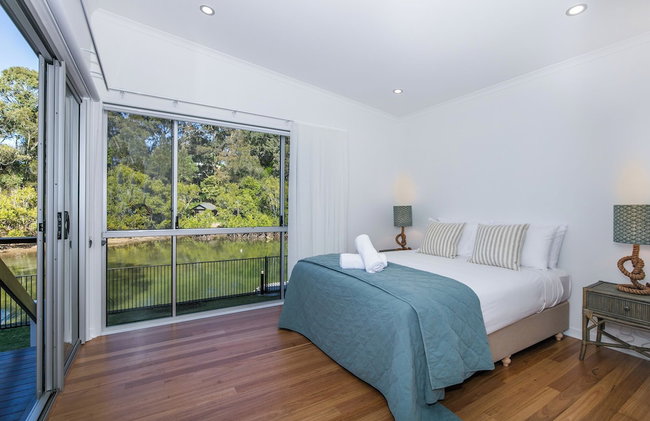 Luxe Waterfront Stay -Tallebudgera Creek - Foto 6