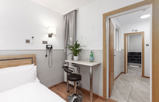 Argyle Apart Hotel - Photo 6