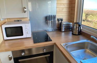 The Cedar Tiny House - Photo 10