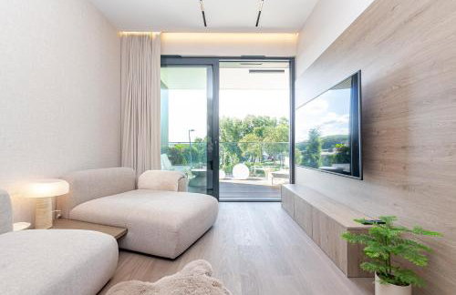 Omega Lake Prestige # 5 Private Pool & Jacuzzi & Sauna & Gym & Lake Access - Foto 6