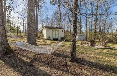 Hot Tub, K Bed, Hammock, Fire pit, Quiet & Peaceful - Foto 23