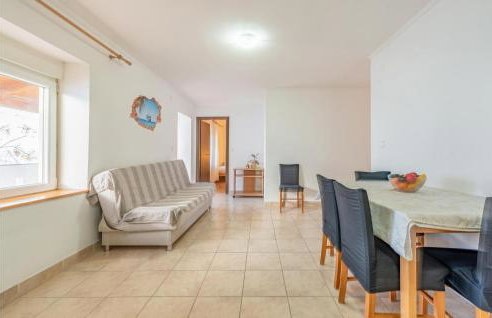 Beautiful Apartment In Kustici With Wifi - Foto 4