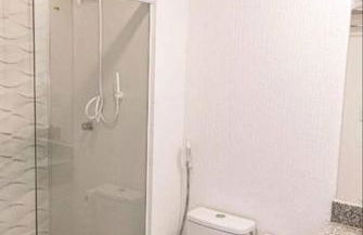 Flat lindo com piscina e linda vista da cidade - Foto 12