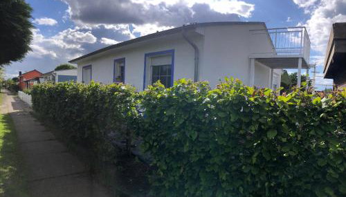 Sonniges Strandhaus mit Wasserblick am Haff mit 2 Schlafzimmern für 4 Pers - Foto 3, Garden, Garden view