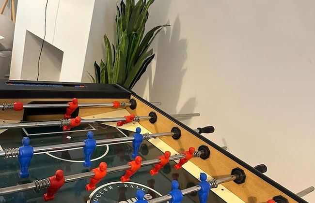 3 bed Chill Glouc With 3 Bedrooms and 1 Bathrooms - Photo 6