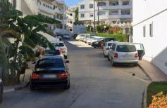 Apartamento en Mijas con Terraza, capacidad para 5 personas con piscina de temporada - Photo 4